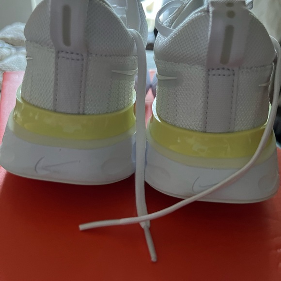 Nike infinity react fly knit - Picture 4 of 5
